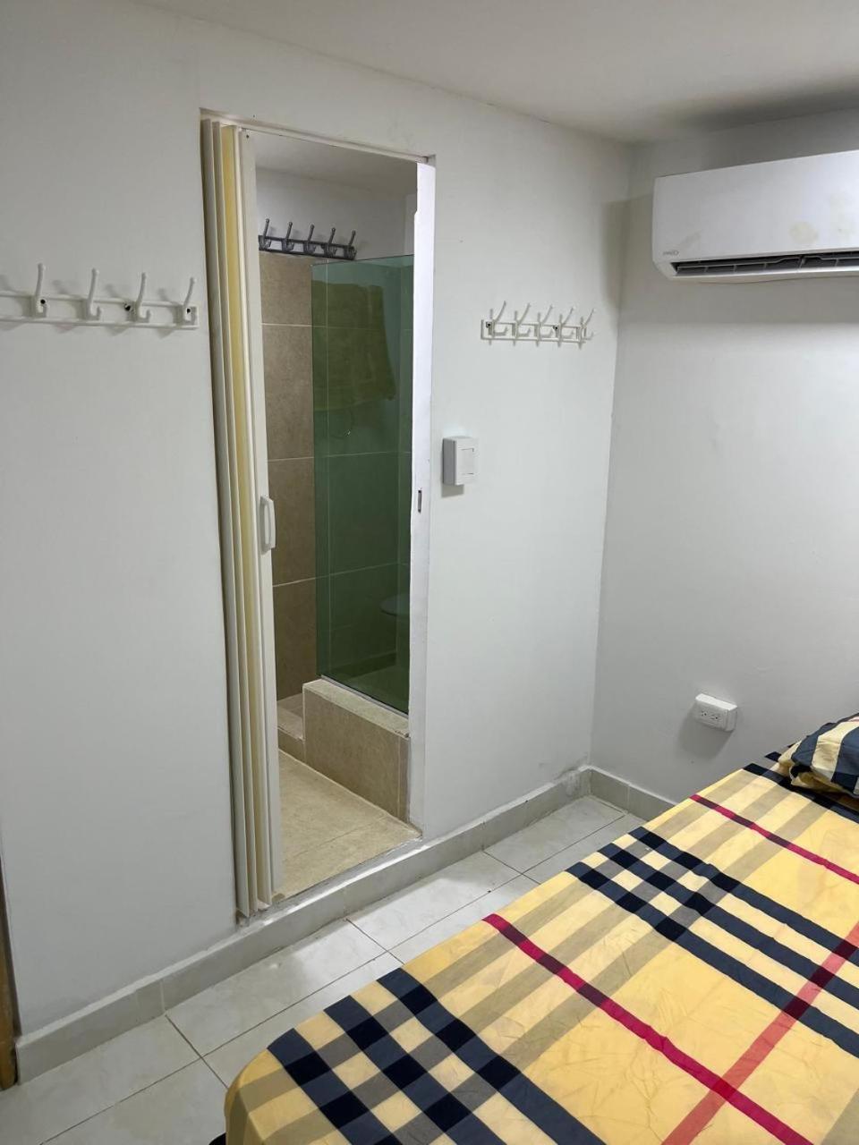 Pensión Habitación Cerca A La Playa 104 Cartagena