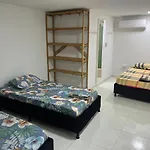 Habitación cerca a la playa 104